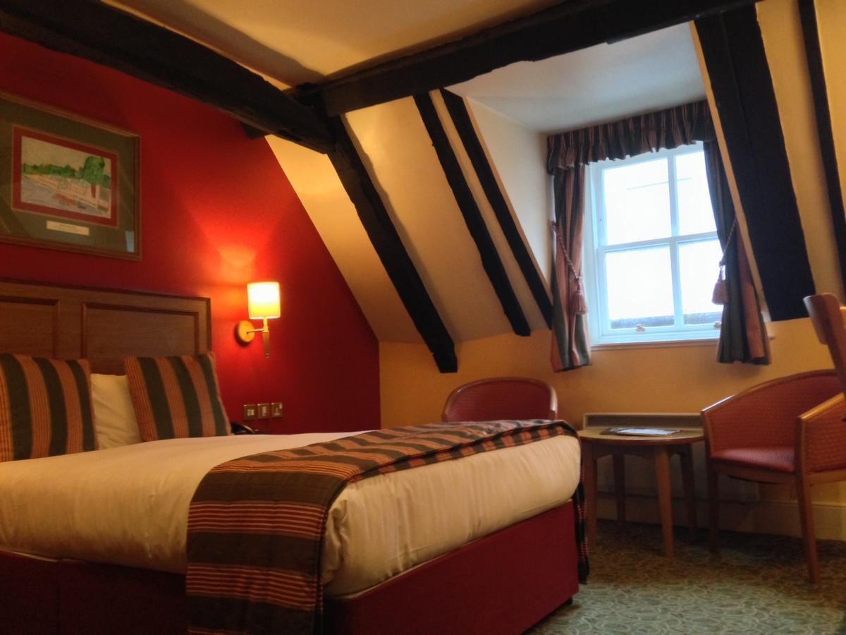 The Catherine Wheel Wetherspoon Hotel هنلي أون ثيمز المظهر الخارجي الصورة